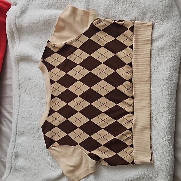 Printed Cropped Top - Picture 3 of 7